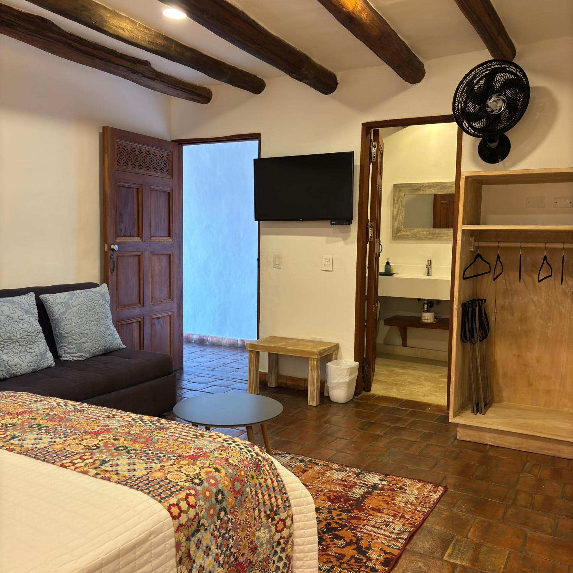 Santa Sofia Casa Boutique Hotel Баричара Екстериор снимка