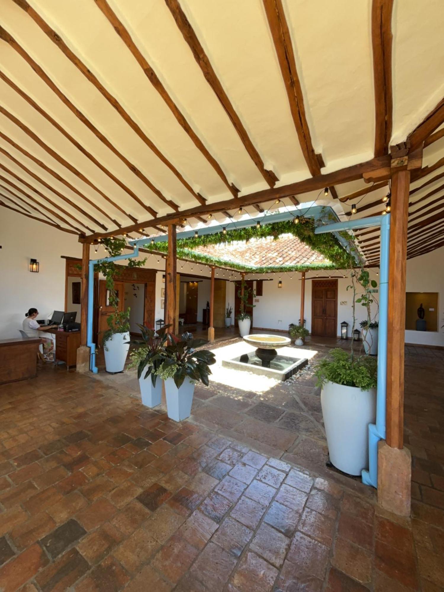 Santa Sofia Casa Boutique Hotel Баричара Екстериор снимка